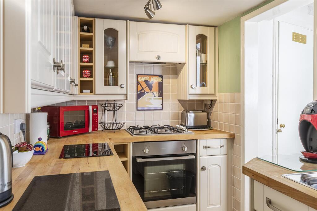 Kitchen/Dinning Room