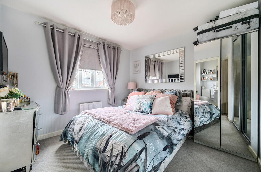 1387059-10-6936af...