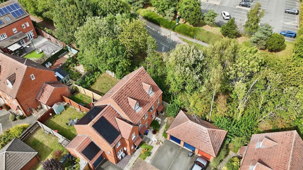 54e9bb9f-E-4A6F-8286-18AC104129B0-6081-0000043F448