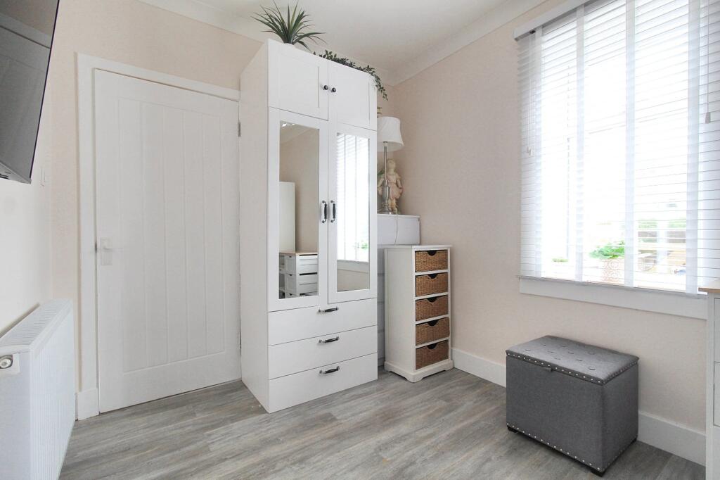 Picture No. 05
