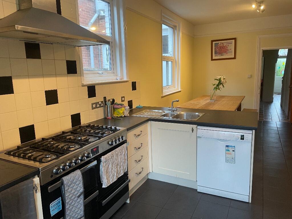 Heavitree Road, Exeter, Devon, EX1