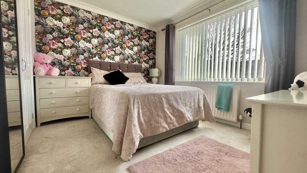 E5F7B72E-9C08-42F...