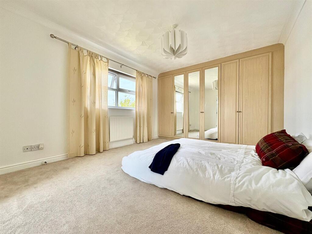 PHOTO-2025-05-07-13-20-01 4.jpg