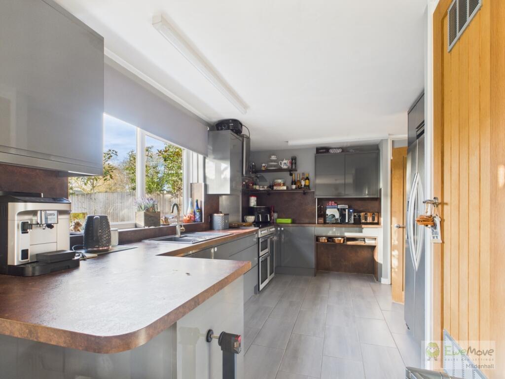 EweMove Mildenhall Cedar Close Kitchen 1