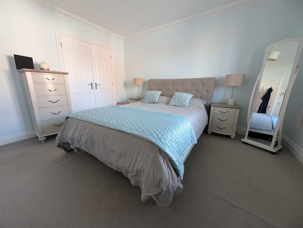 PXL_20241023_1104...