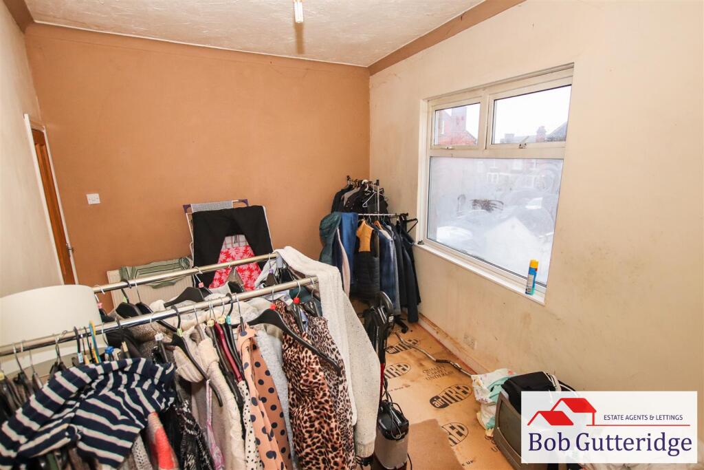 BEDROOM TWO (REAR)