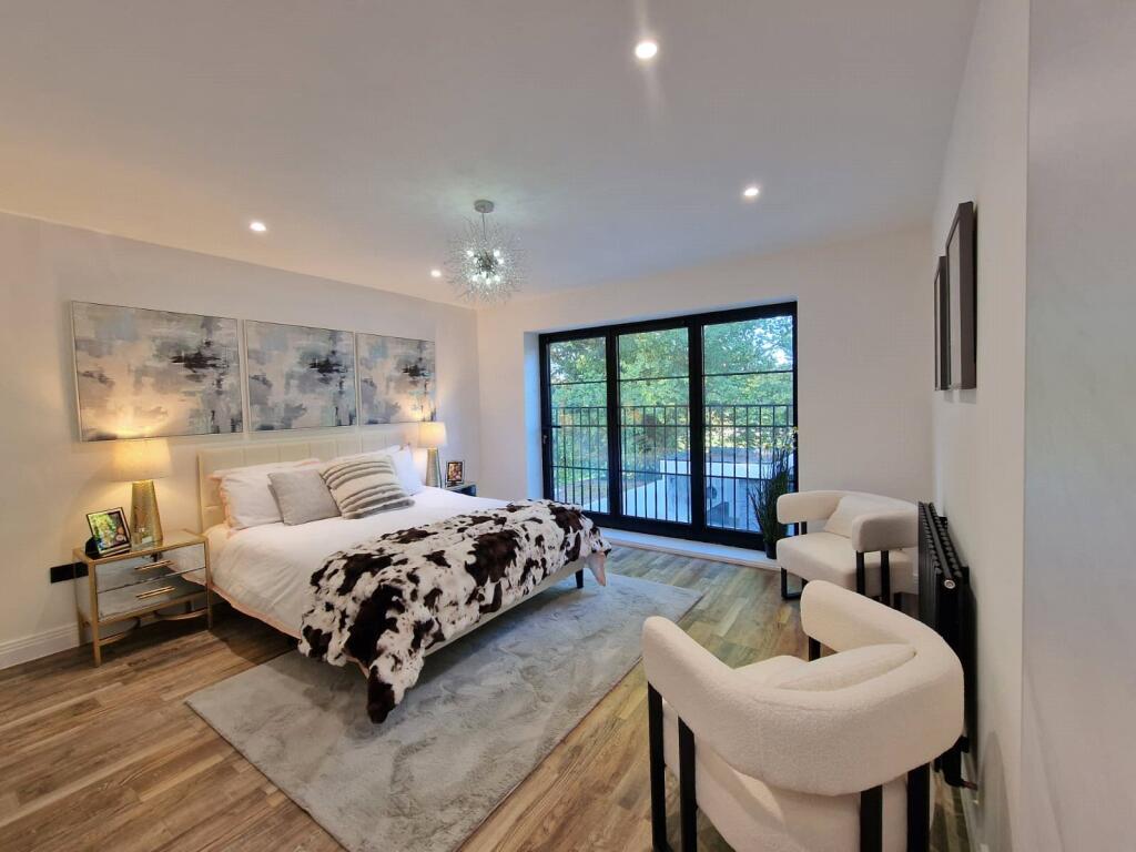 Principal Bedroom