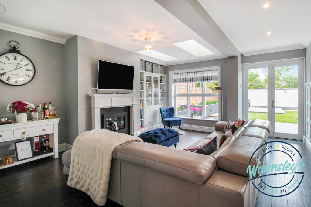 Sitting room extension