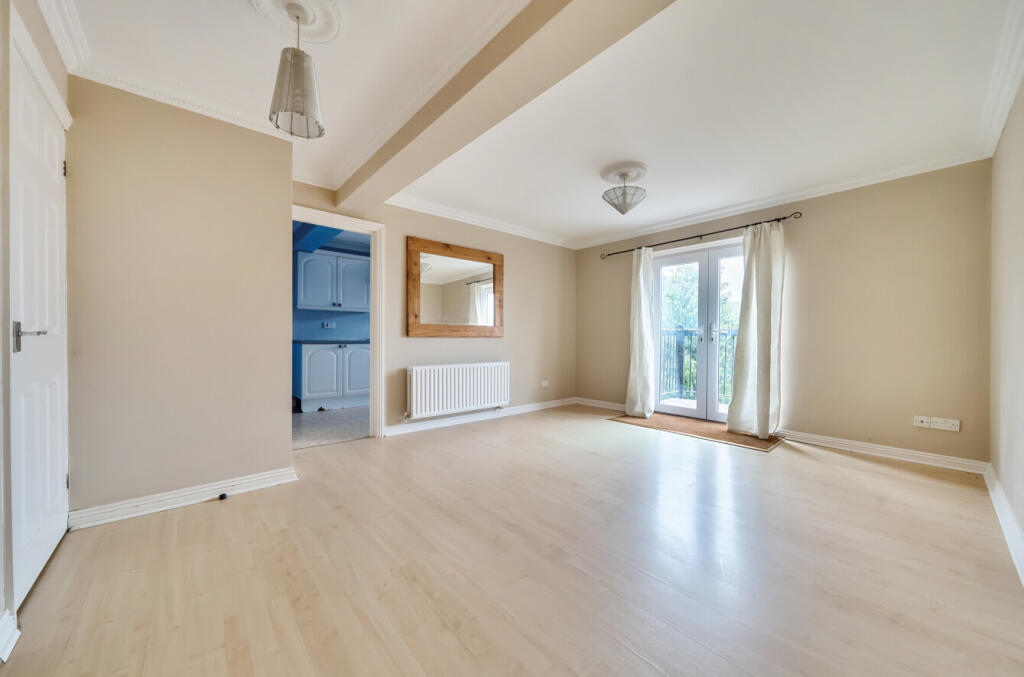 1336871-9-6894cf9...