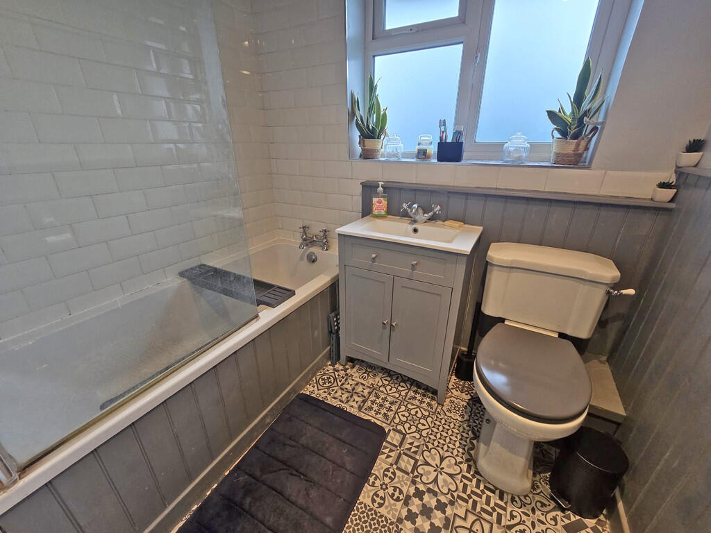 Bathroom (1)