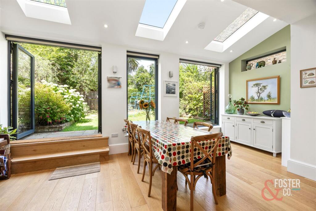 Wilbury Crescent, 6 _012.JPG