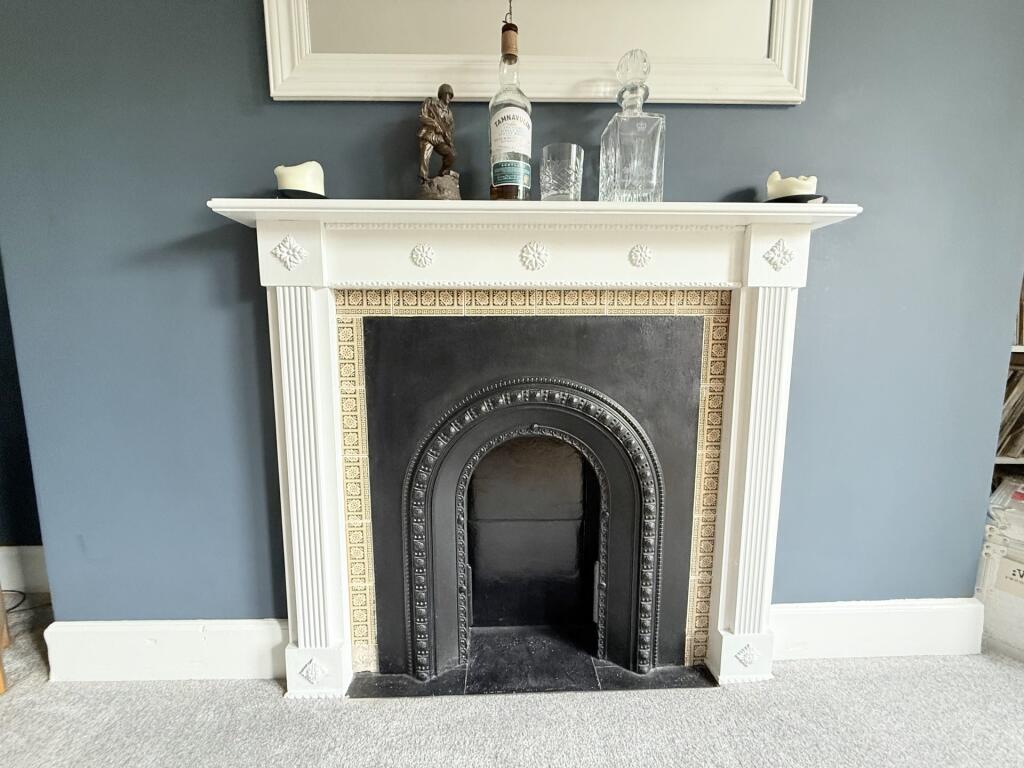 197 Church Street, Dumfries, DG2 7AZ - Braidwoods 