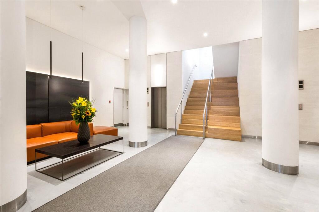 Lobby / Reception