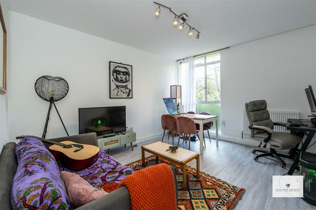 Caernarvon House 23-001 HR - HPA.jpg