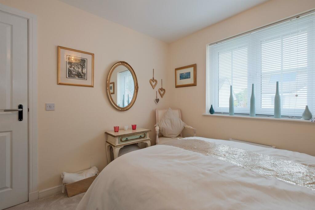 034-3 Burnhead Gardens Carluke ML8 4QL.jpg