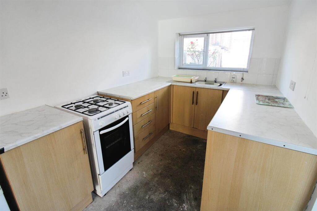 Fitted Kitchen