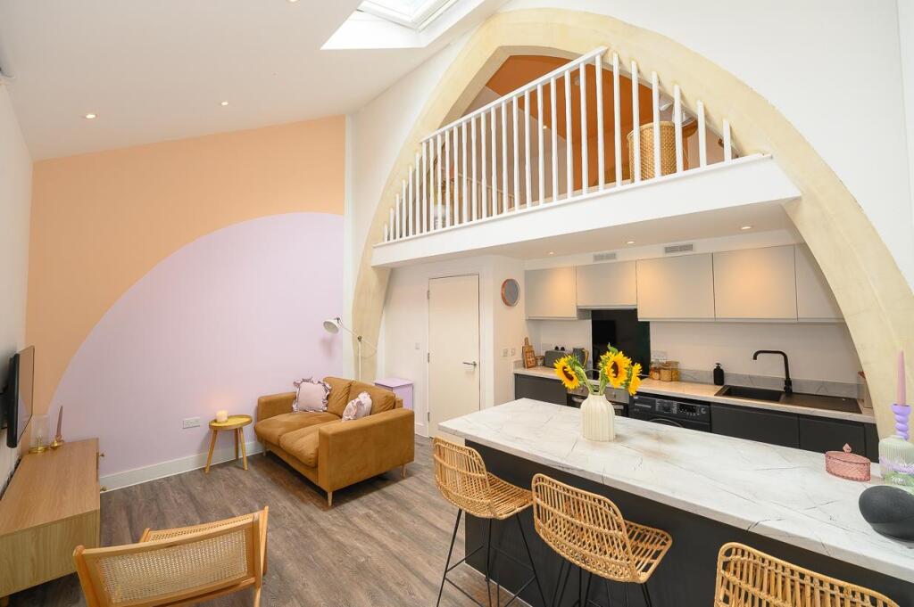 Open plan living area pic 3.jpg