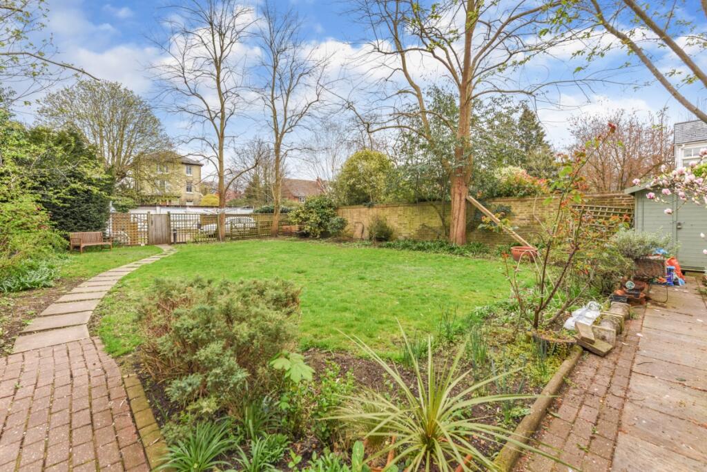 Gifford Court (6)