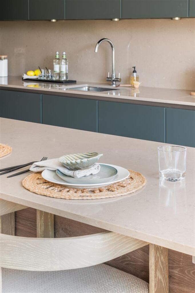 COTTENHAM PARK ROAD, 37, 2- (17).jpg