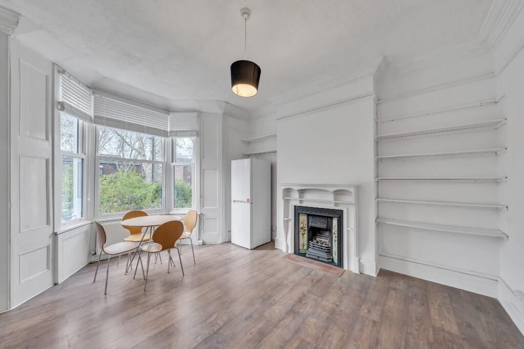 High Road, London, N15