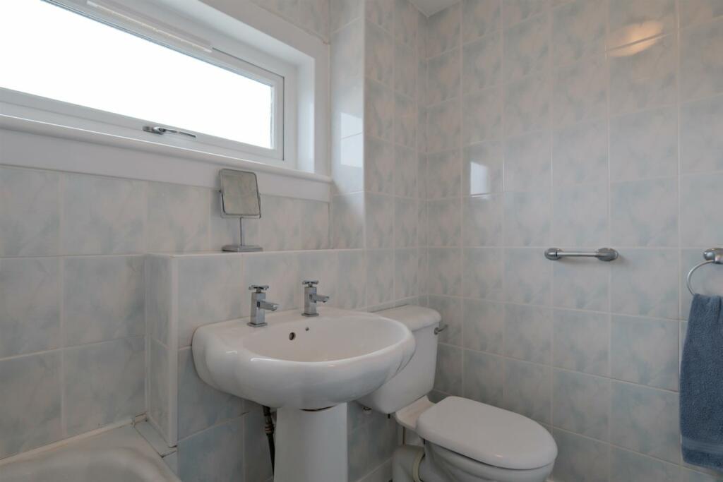 026-22 Spey Court, Newmains ML2 9EE_.jpg