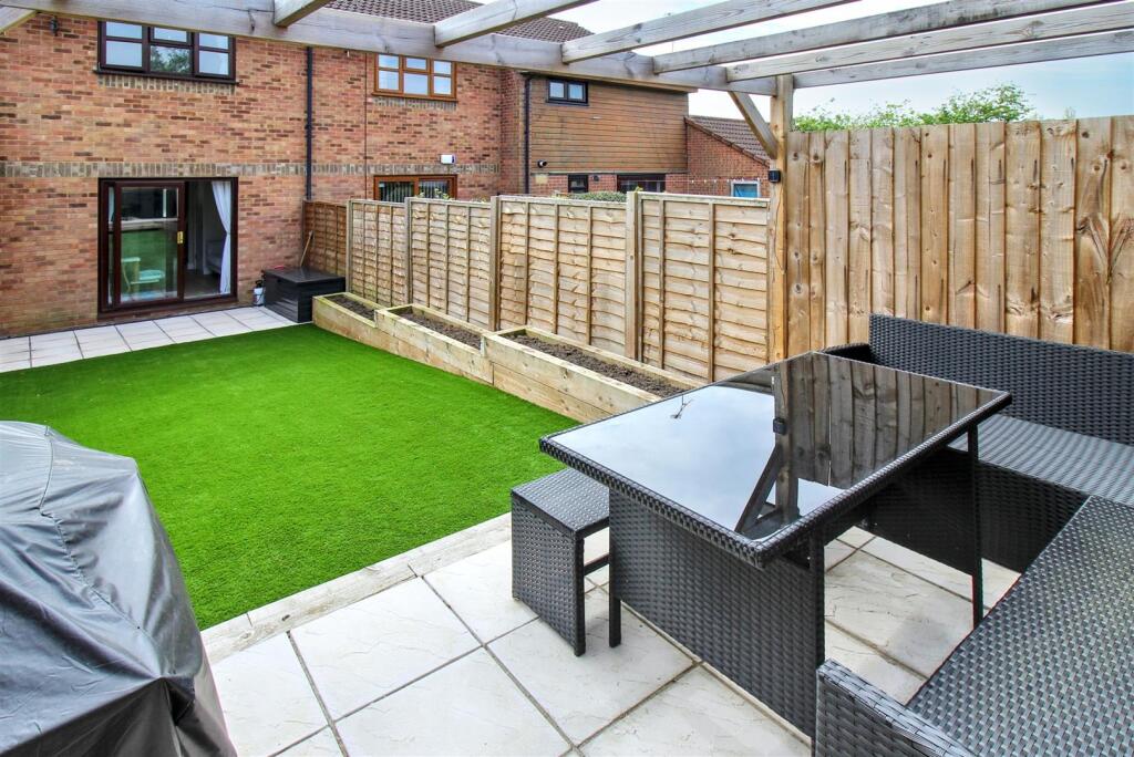 Rear Garden 2.jpg