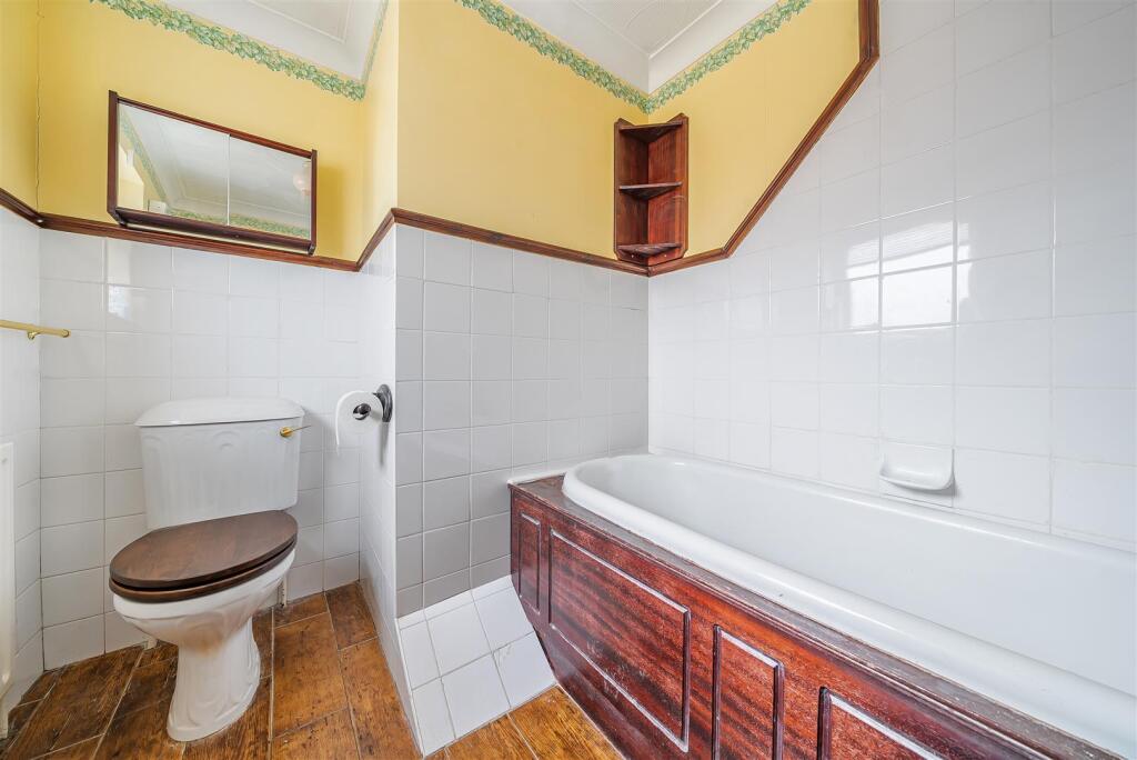 Ensuite
