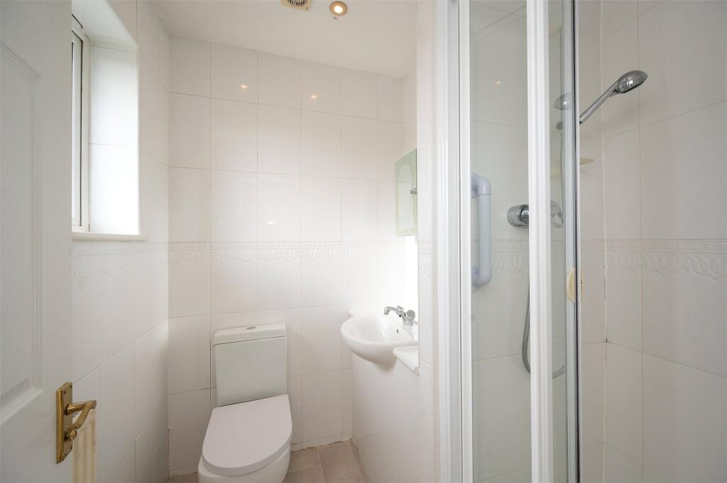 En Suite Shower