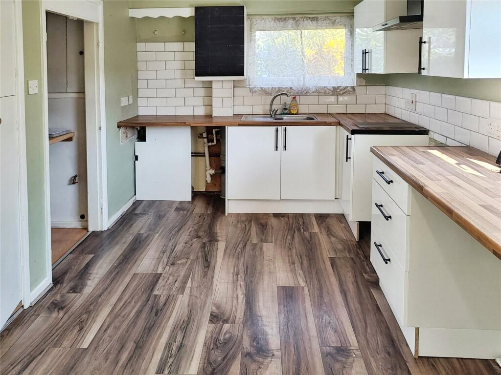 Kitchen/Dining Room