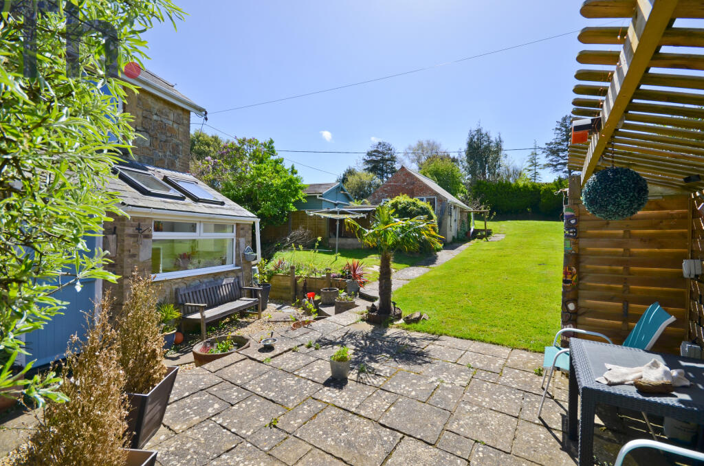 Rear Garden &amp; Separate Office/Guest Room.JPG