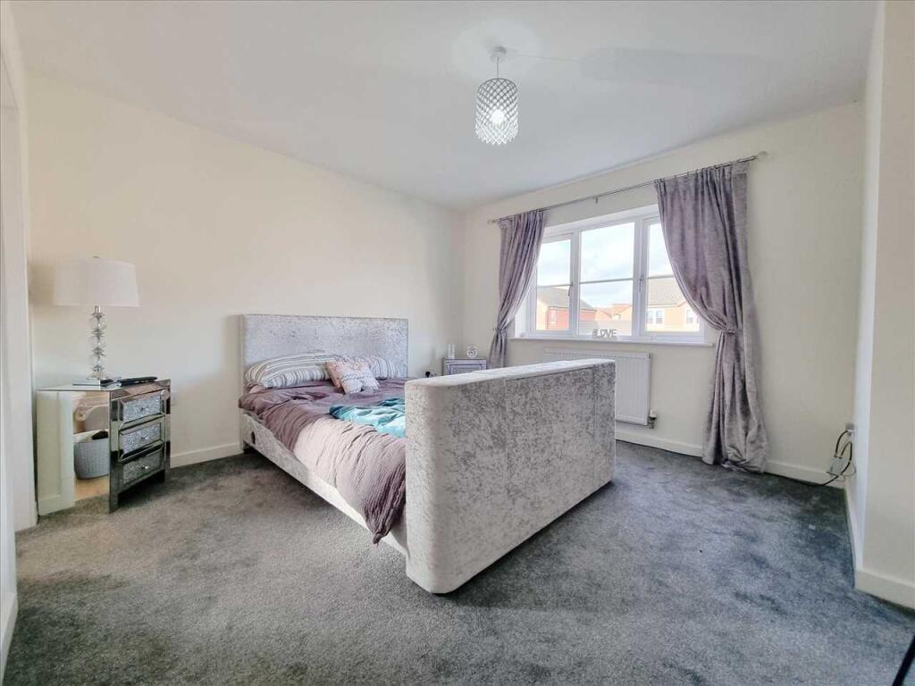 Bedroom 1: