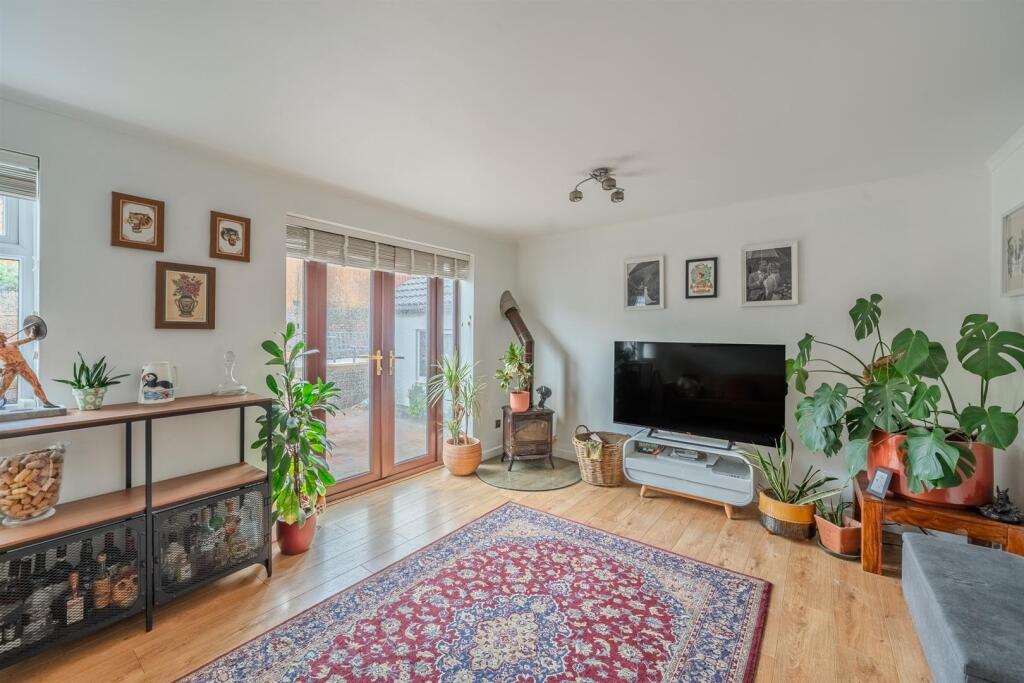 7 Coed-Y-Canddo Road-11.jpg