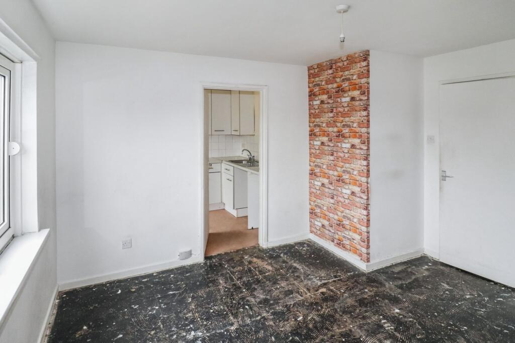 56D Firthcliffe Road, Liversedge, West Yorkshire, WF15 6HF