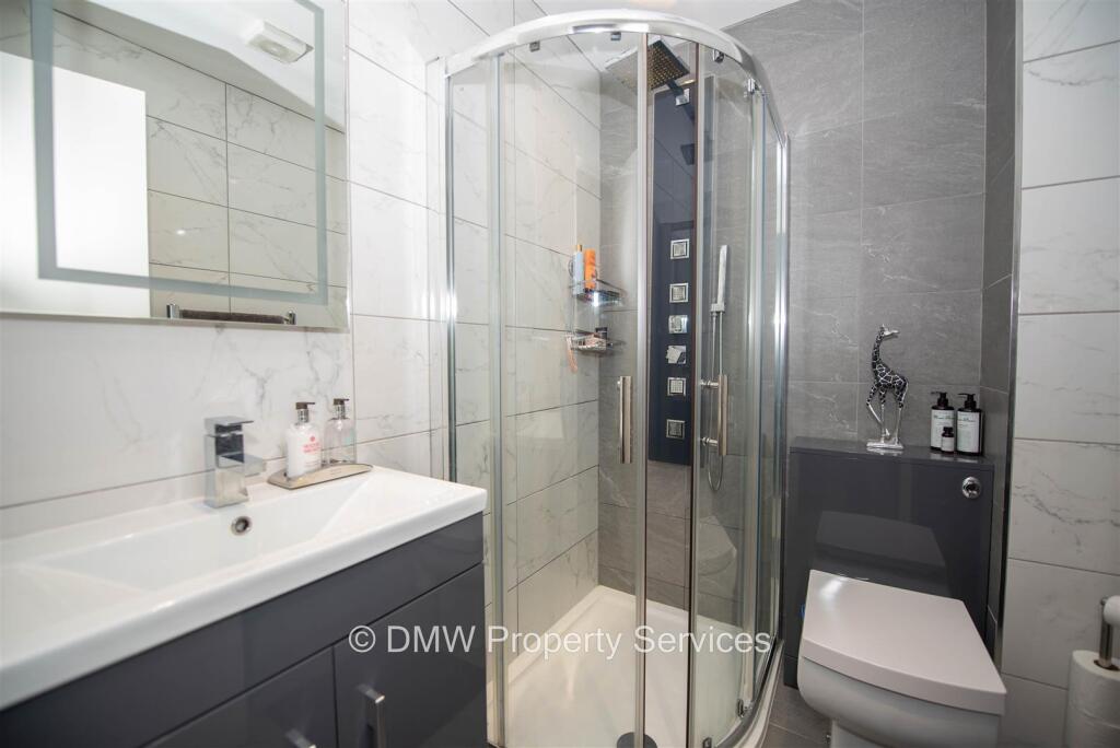 Ensuite