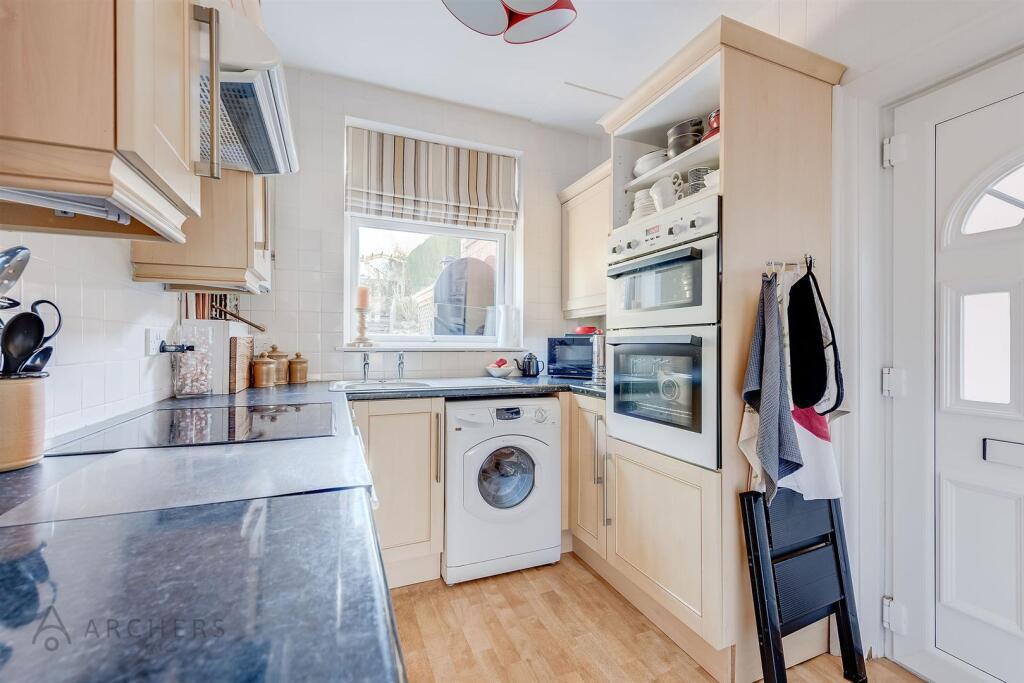 105RingsteadCrescent(Interior)(7of23).jpg
