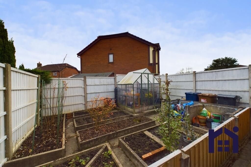 Side garden