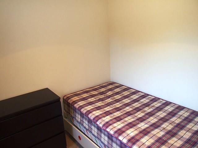 bed1