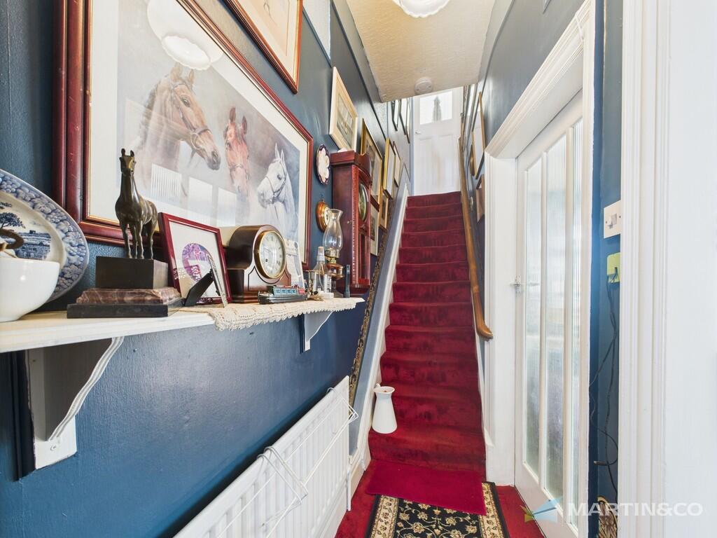 CAM02318G0-PR0496...