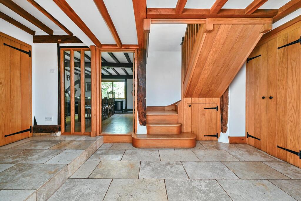 Tickham Cottage ME90HS (9).jpg