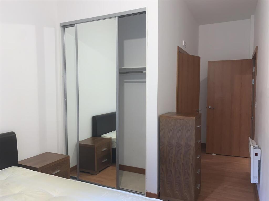 Bedroom2 - (1).JPG