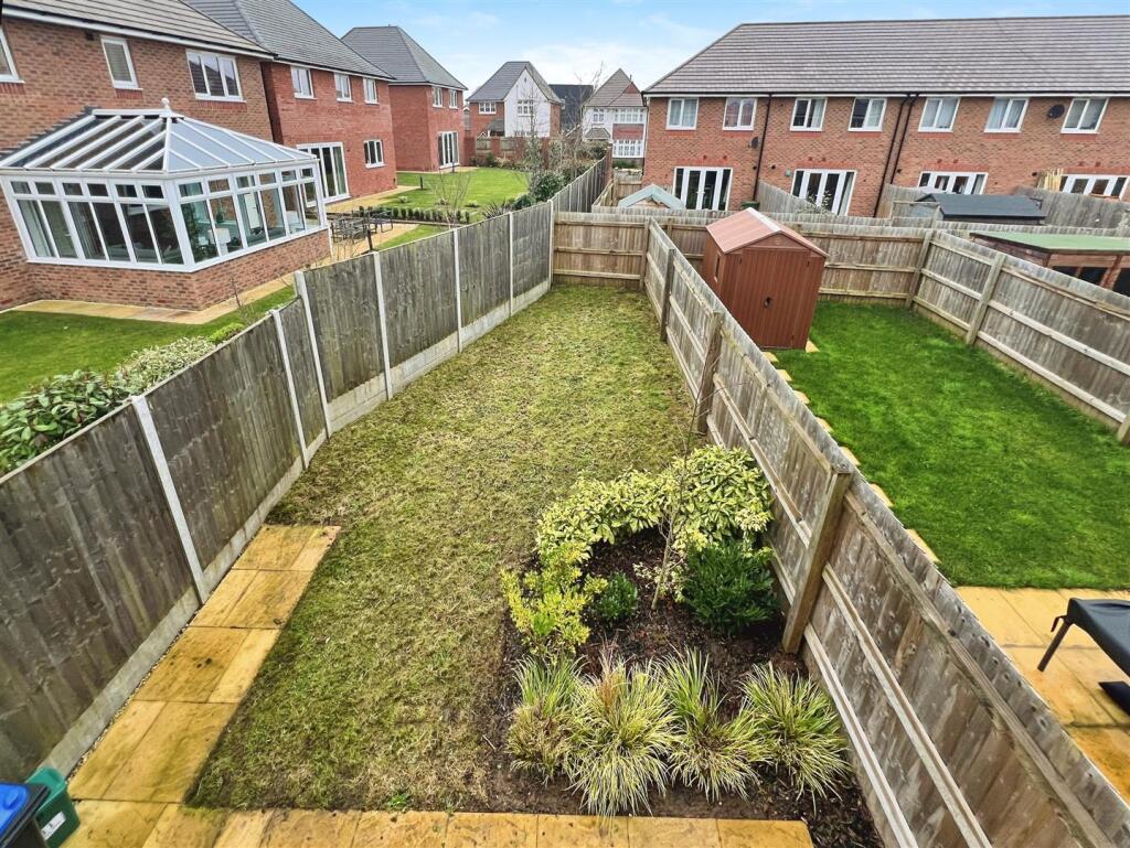 5ada30a4-elv 20garden.jpg