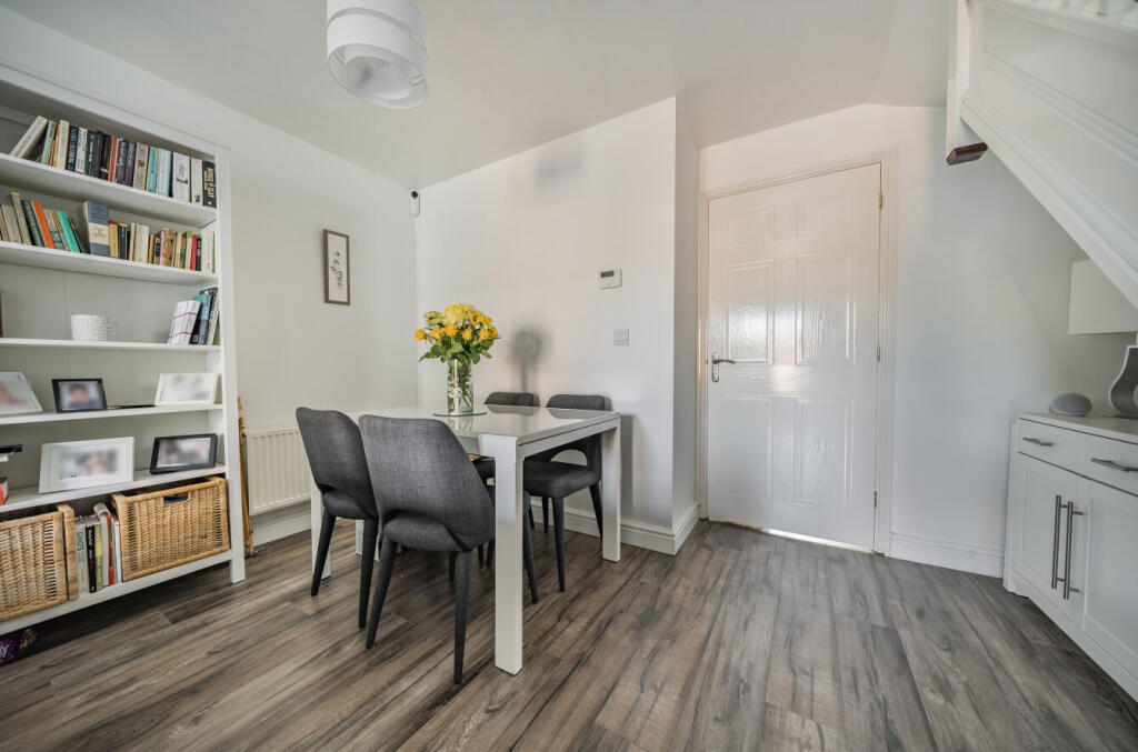 1356088-15-68c94c...