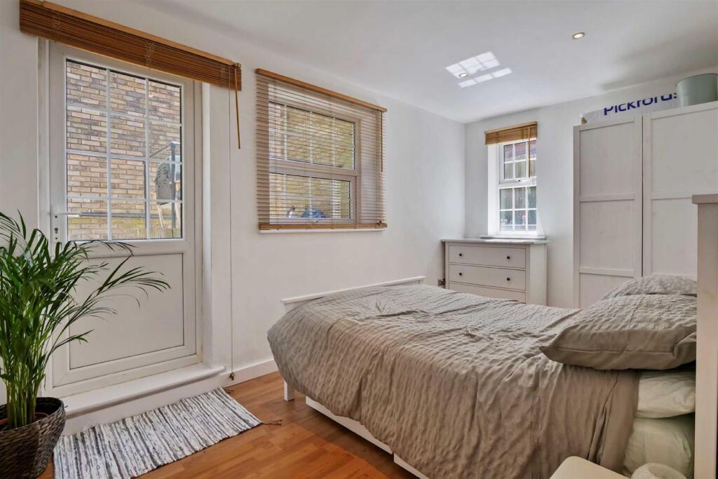 Anerley Road, Anerley