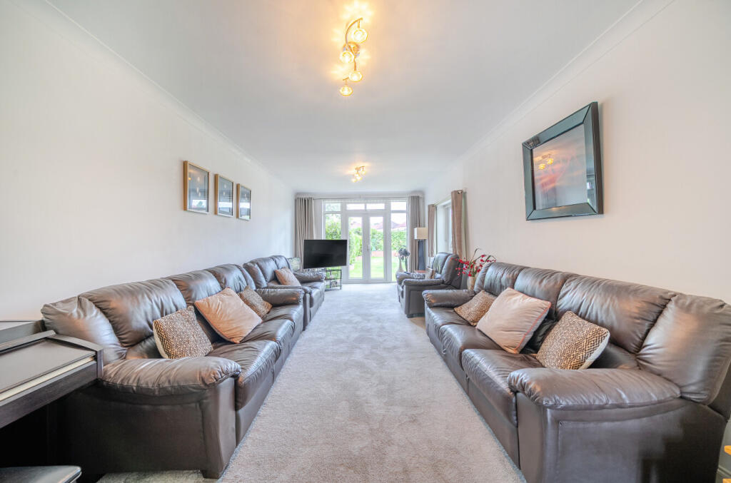 1342251-5-68a4bd3...