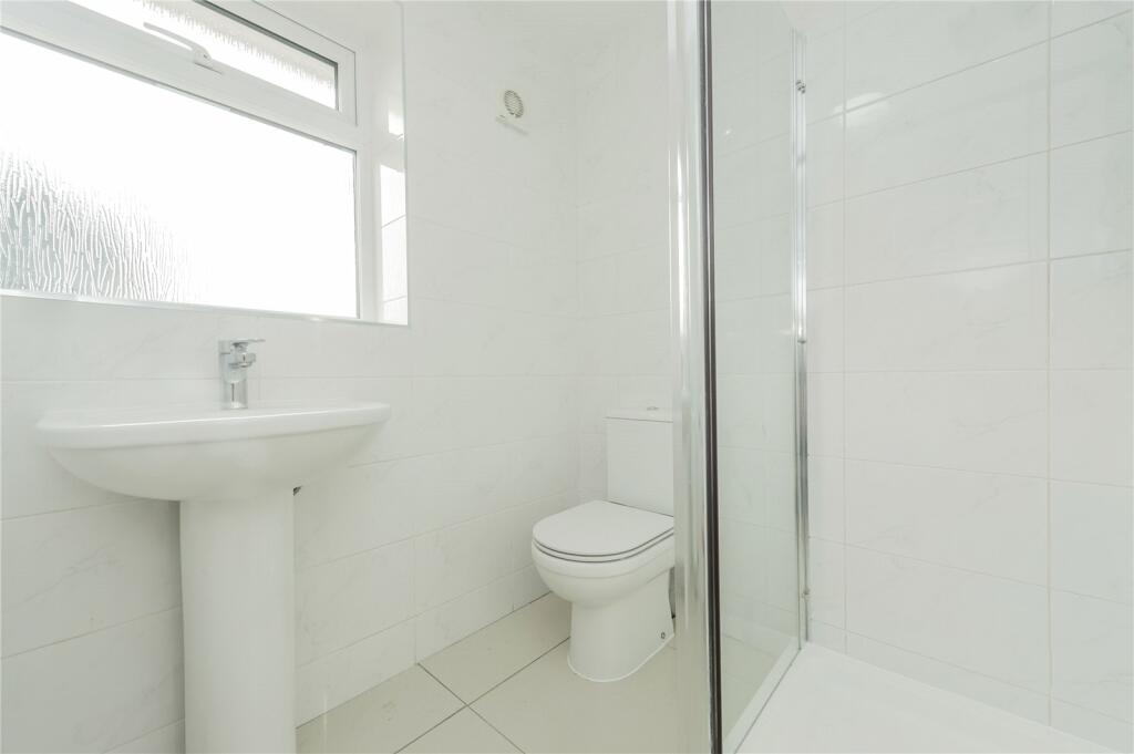 Ground Floor Shower