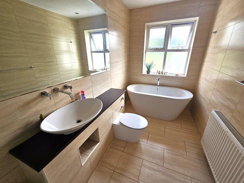 Family Bath/Shower Room
