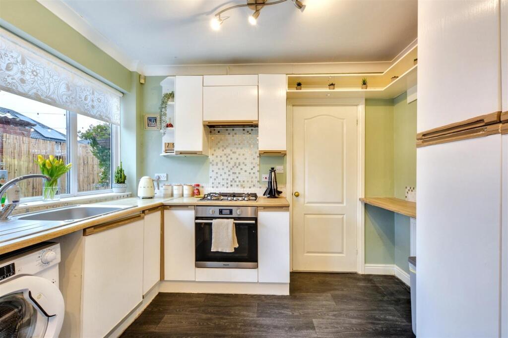 Kitchen_3.jpeg