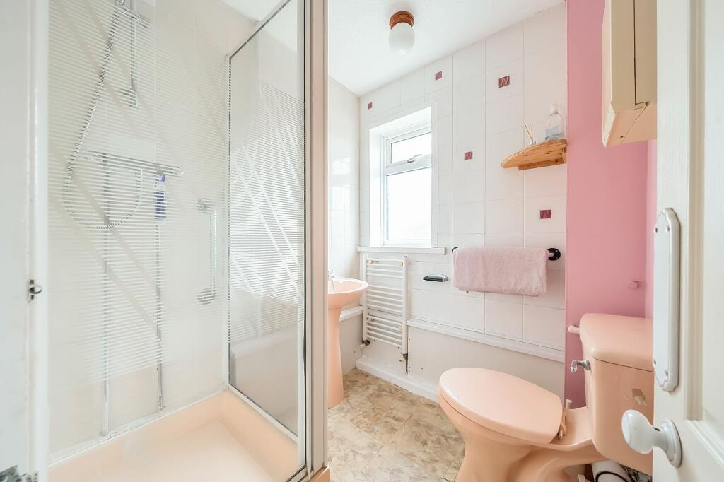 En-Suite (1)
