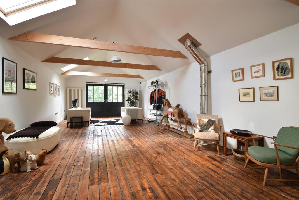 Open plan living space 2nd floor