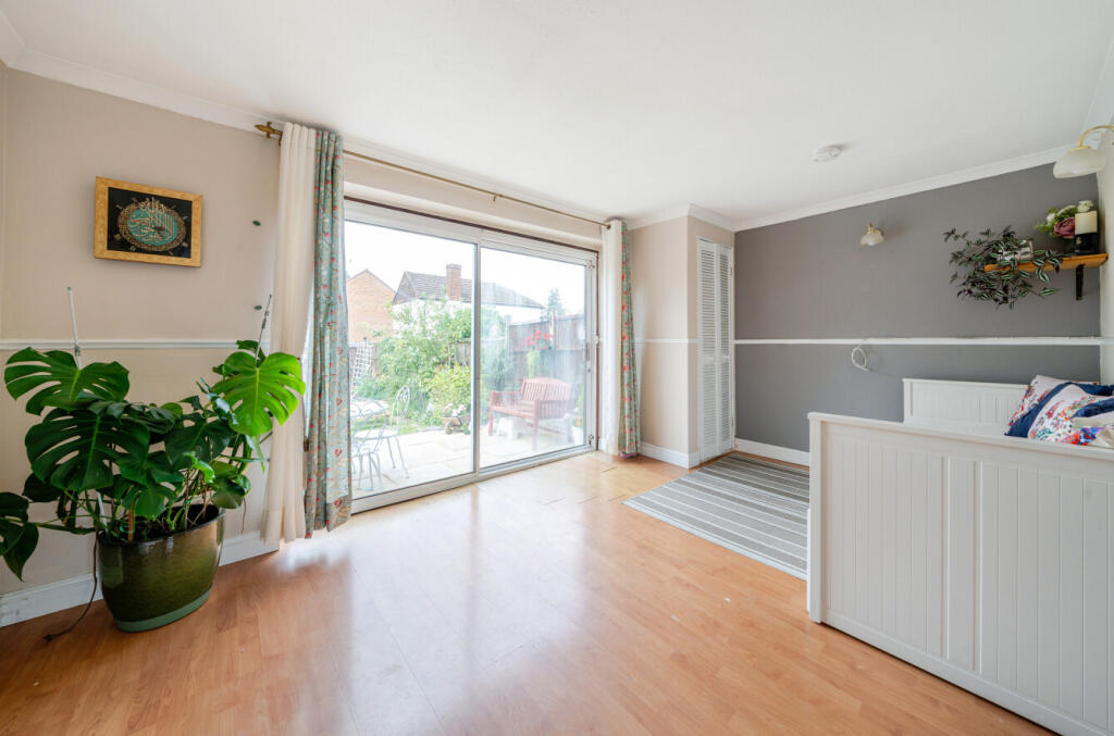 1320403-9-687661f...